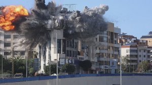 ЯРКИЙ И ГРОМКИЙ ВЗРЫВ В БЕЙРУТЕ.