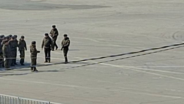 1 апреля,  подготовка к параду  9 мая