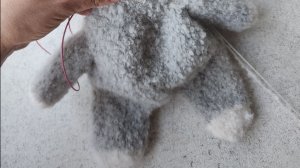 Ластовица для пушистой пряжи Зайка