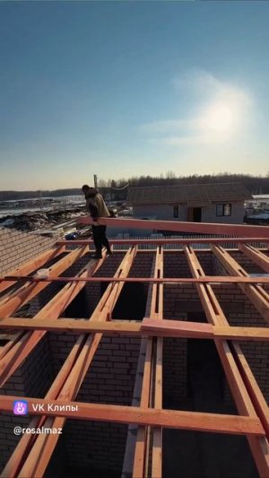 Зачем ЗУМЕРЫ скупаю старые дачи?