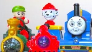 Паровозики Томас и его друзья для детей! Играем с моей коллекцией паровозиков. #дети #видеодлядетей