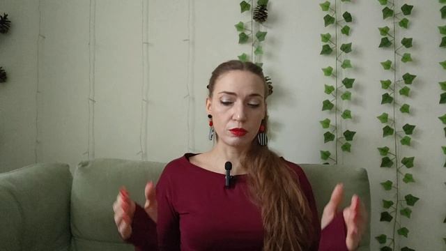 Почему мы обкладываем себя вещами, когда нам одиноко? 🧸