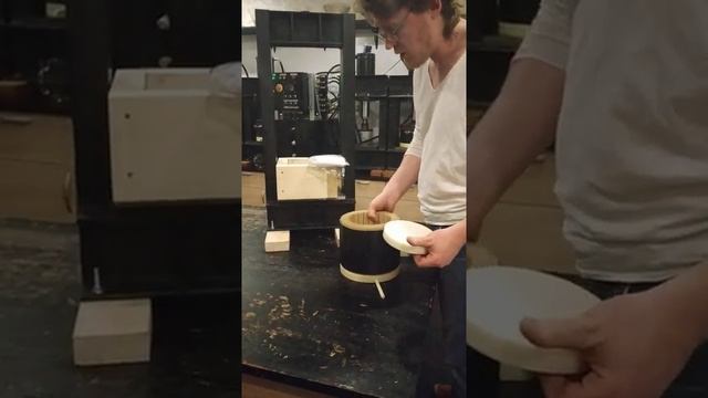 Домкратный маслопресс от МАСЛОДЕЛА - Глеба Саховского. Дорестайлинговая модель.