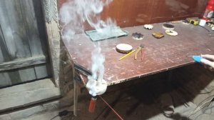 Как вырезать зефир нихромовой струной.