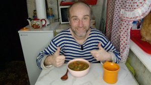 Обед с Рыжулей. Хорош супец. Теперь рутуб всё 😂. Мукбанг. Обжор. Еда на камеру. Диета. Шизофрения.