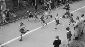 Лекторий ШОУ. Лекция 3. Образовательная урбанистика: в поисках генеалогии. Борис Степанов