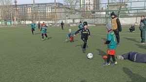 Кубок весенние каникулы по 17 году Црс локомотив 2- ФК Иркутск Ющук 6+1 1 тайм