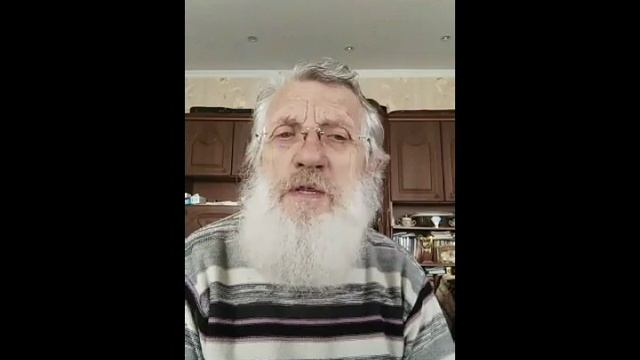 На рассвете.