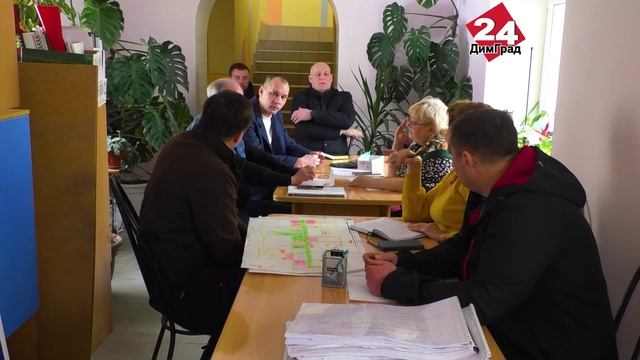 В пристрое отремонтируют крышу и заменят систему отопления смотреть онлайн