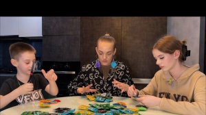 Собираем коллекцию монстриксов