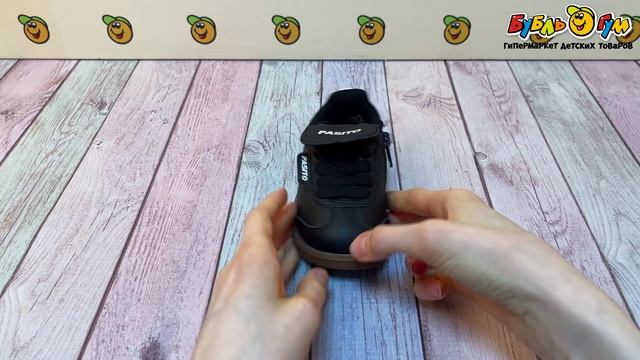 Кроссовки Pasito на шнуровке и молнии с анатомической стелькой черные - видео