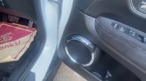 Honda Vezel, едет в Иркутск.