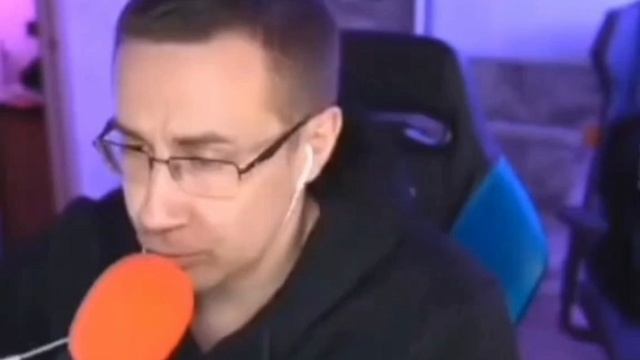 ПОПРОБУЙ НЕ ЗАСМЕЯТЬСЯ! Челлендж с водой.