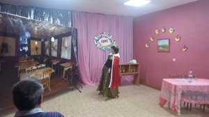 АННА ИВАНОВНА МЕНЯЕТ ПРОФЕССИЮ