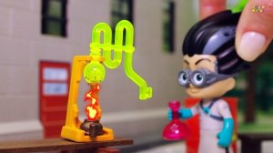 Видео для детей с игрушками Пеппа Щенячий Патруль Плеймобил и Динозавры - Хвастунишка! Про машинки.