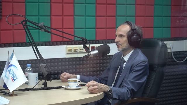 На «Милицейской волне» в эфир выйдет новый выпуск программы «Вам слово! С Ириной Волк»