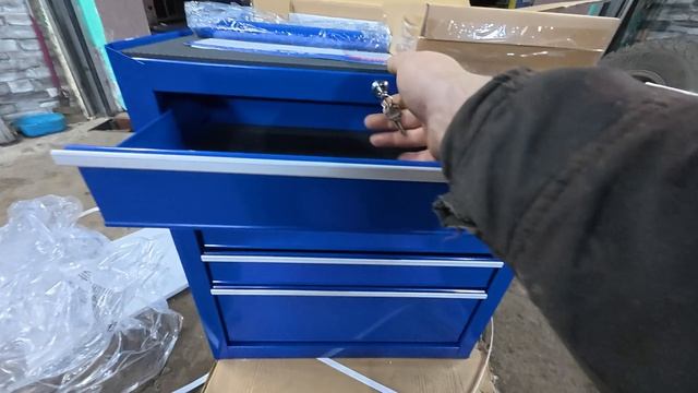 Новый стол-тележка и текущие дела в мастерской