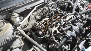 Замена прокладки крышки клапанов на Toyota Corolla NZE121 Тойота Королла 1.5 2003