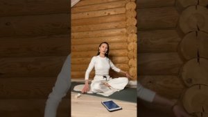 Комплекс упражнений для поддержания красоты и женского здоровья