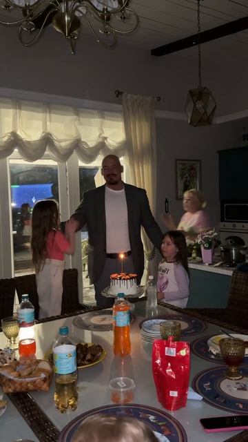 Мой день рождения это Это тихое счастье быть рядом с теми, кто и есть моя главная опора.