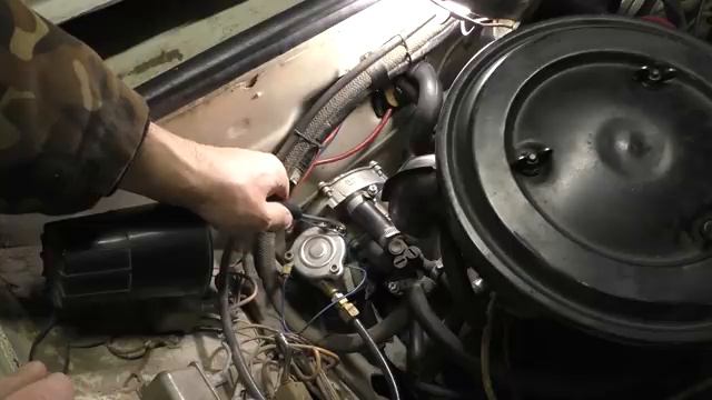 УХОДИТ БЕНЗИН В БАК ВАЗ