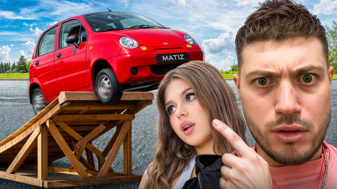 БЕЗУМНЫЙ ПРЫЖОК НА МАТИЗЕ😱| НАУЧИЛ СИМКУ ВОДИТЬ!