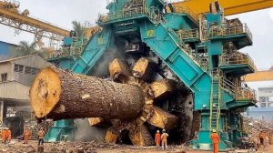 Увлекательное видео о работе заводских машин и уникального оборудования.