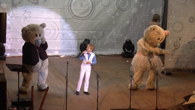 Счастье килограммами (сл. и муз. О. Романенко, исп. Туркин Григорий)