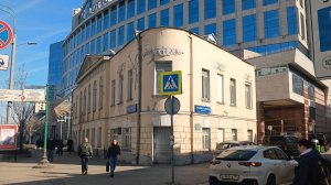 Прогулки по Москве. Просто дом на Садовом кольце