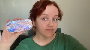 АСМР ДЕЛАЮ УХОД ШЕПОТОМ / asmr eyebrow plucking and shaping