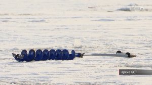 Спасатели подняли тела утонувших вместе с машиной рыбаков в Братском районе