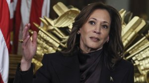 «При мне такого бы не было»: Харрис выступила с критикой Трампа