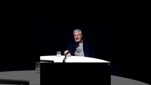 ВДУМАЙТЕСЬ, КАК ОН ПРАВИЛЬНО ГОВОРИТ, ПРОФЕССОР СЕРГЕЙ САВЕЛЬЕВ