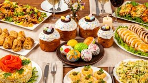 🎉 Праздничное меню к Пасхе 🧺✨_ куличи 🥮🍞, мясные рулеты 🍖🥩 и салаты 🥗🥬 — готовим всё! 🔥