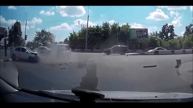 CRAZY Car Crash Compilation 2024 (CRAZY CONTENT) #carcrash  #dashcam  #extreme