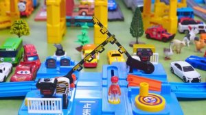 Поезда! Детская огромная железная дорога! Давай играть вместе! #51