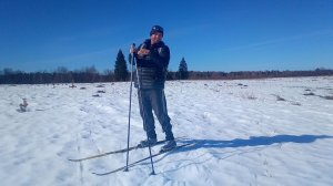 Скворцы прилетели . Лыжня апреле продолжается . 1 апреля никому не верим . 2026 год.