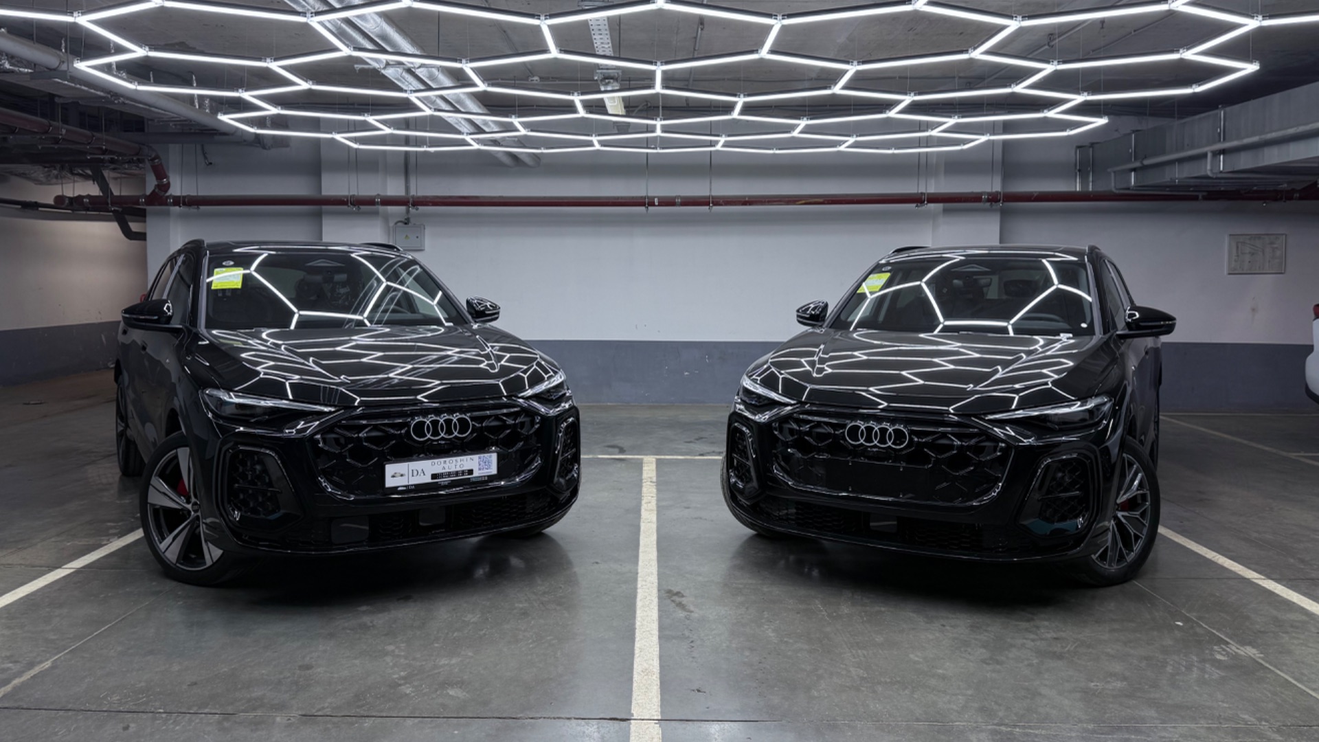 Различия между комплектациями на Audi Q5 New