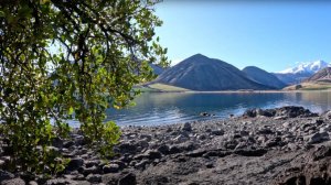 Ловля форели и кемпинг на внедорожнике у зимнего озера