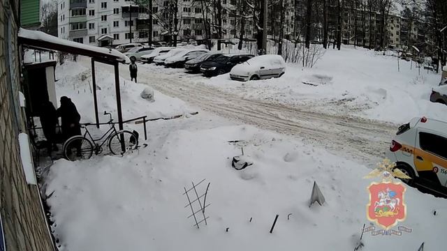 Полицейские задержали подозреваемых в краже денег у 86-летней пенсионерки