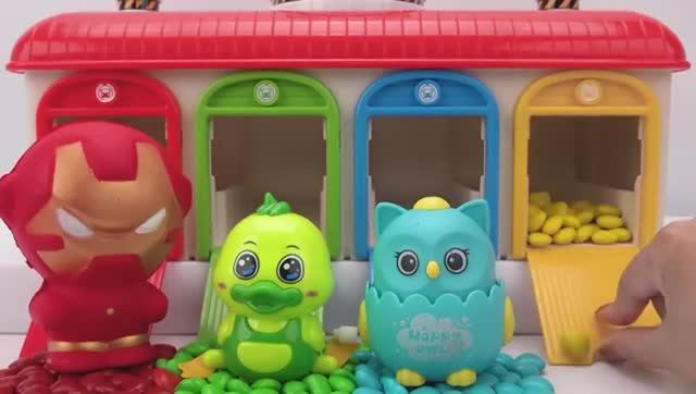 Мультики для детей. Мультик про слаймы и гаражи .  Увлекательный мультик для малышей.