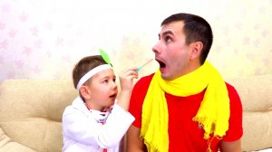 ПАПА ЗАБОЛЕЛ! РОМА КАК ДОКТОР ЛЕЧИТ ПАПУ! МУЛЬТИК ПРО ХЕЛПИКА! РОМА И ХЕЛПИК 118 СЕРИЯ