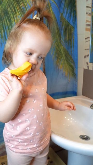 Банановая щетка