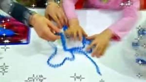 We make a Christmas tree for the New Year हम नए सल क लए एक सदर करसमस क पड बनत ह [get.gt]