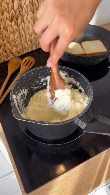 Плавленыйдомашний сыр.