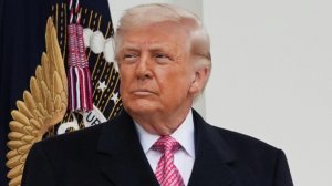 Трамп пообещал отбросить Иран в каменный век и нанести более мощные удары по электростанциям