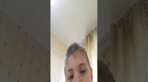 за одну розу точу ножом карандаш