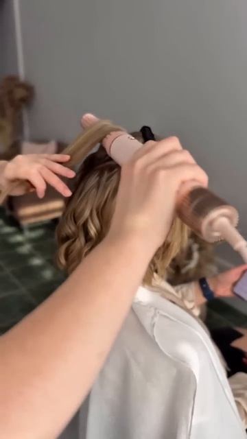 Красивая укладка на короткие волосы и каре #hairstyle #hairtok #hairtutorial #hair #beauty