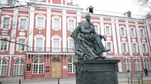 «Ни дня без кадра и строчки»: выставка к 80-летию журналистского образования в Санкт-Петербурге