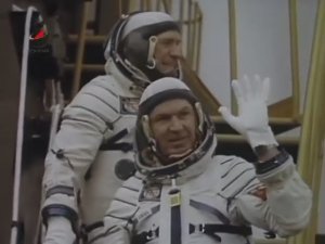Космонавт Владимир Ляхов